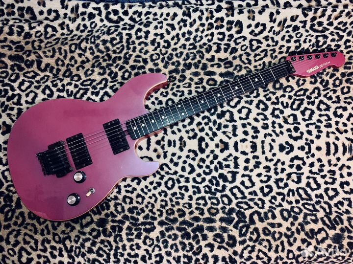 Электрогитара Yamaha se-700he, япония, 1985