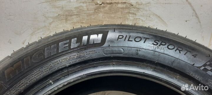 Michelin Pilot Sport 4 225/55 R17 101Y