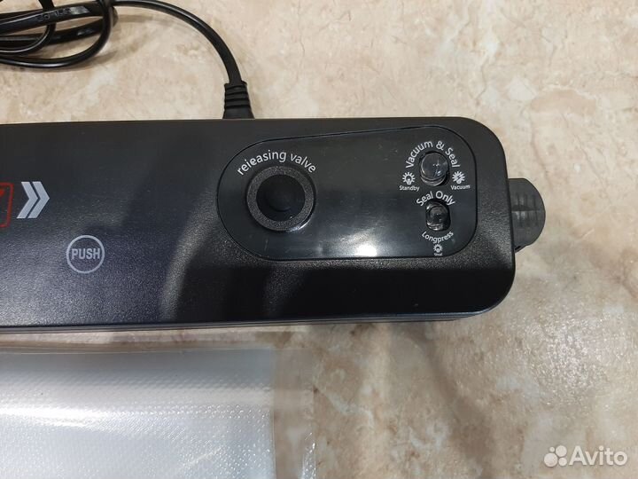 Новый вакуумный упаковщик