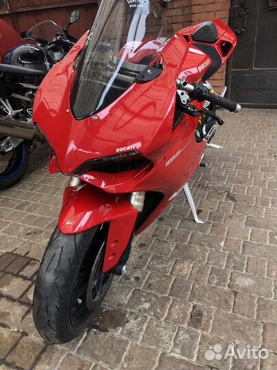 Ducati panigale 1199 13 год