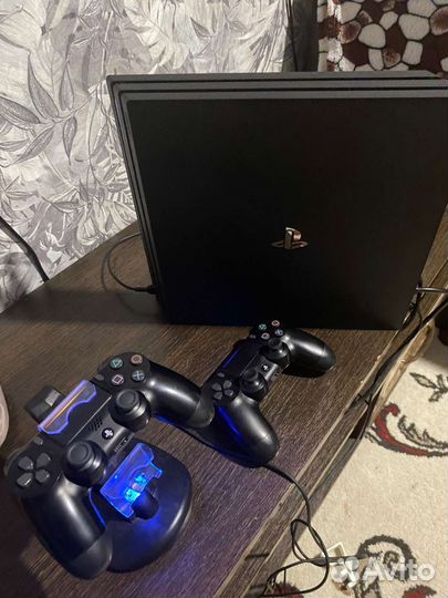 Sony PS4 pro 1tb