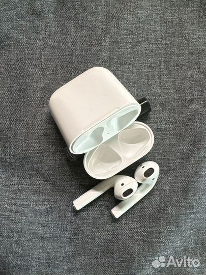 Apple air pods 1