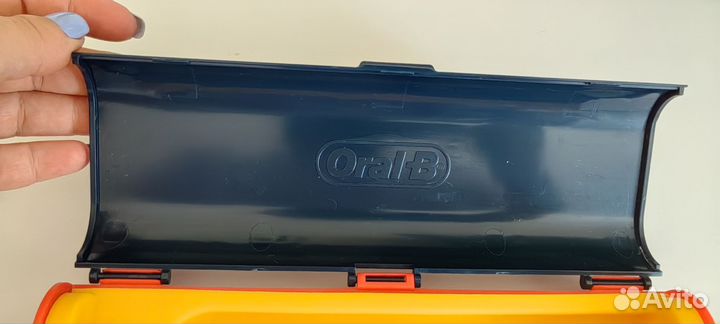 Футляр для электрической зубной щетки oral b