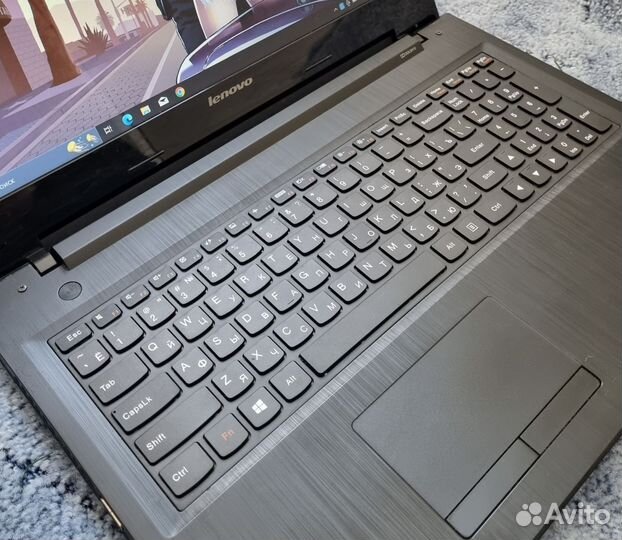 Шустрый ноутбук Lenovo /240SSD/4озу