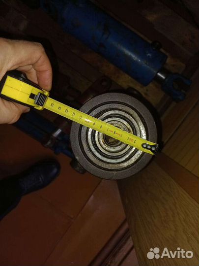 Гидроцилиндр 3х штоковый подьема кузова камаз