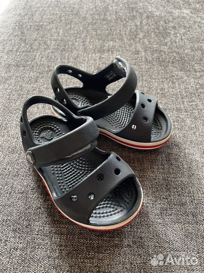 Сандалии crocs c4