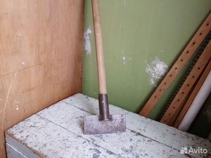 Топор ледоруб