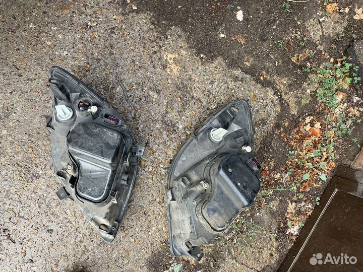 Фара Mercedes Benz Sprinter