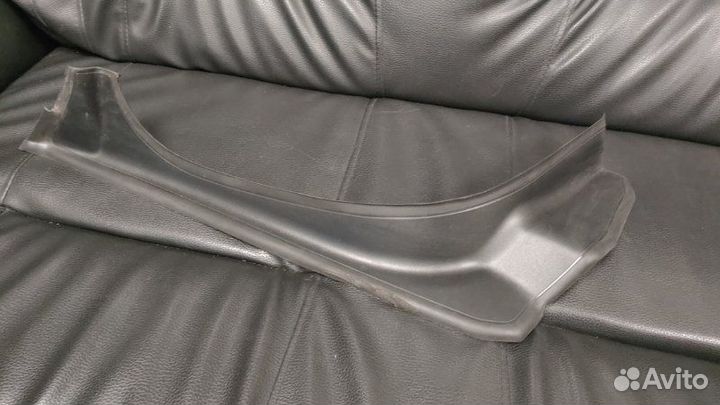 Водосток задний левый Bmw 5-Series G30