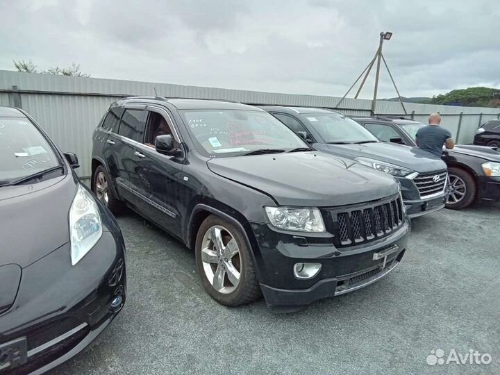 Jeep Grand Cherokee Overland WK2 2010-2013