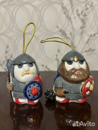 Елочные игрушки, фарфор