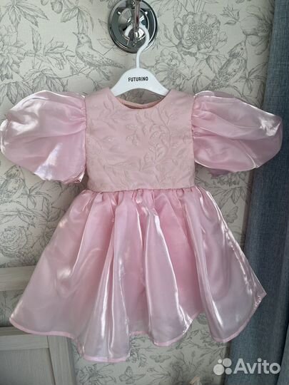 Нарядное платье для девочки