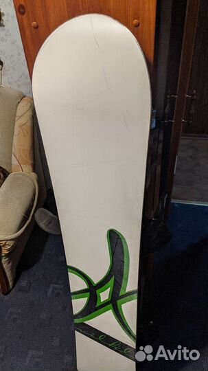 Сноуборд Volkl. С ботинками и креплениями