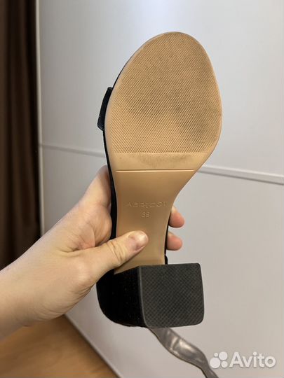 Босоножки женские 39 размер