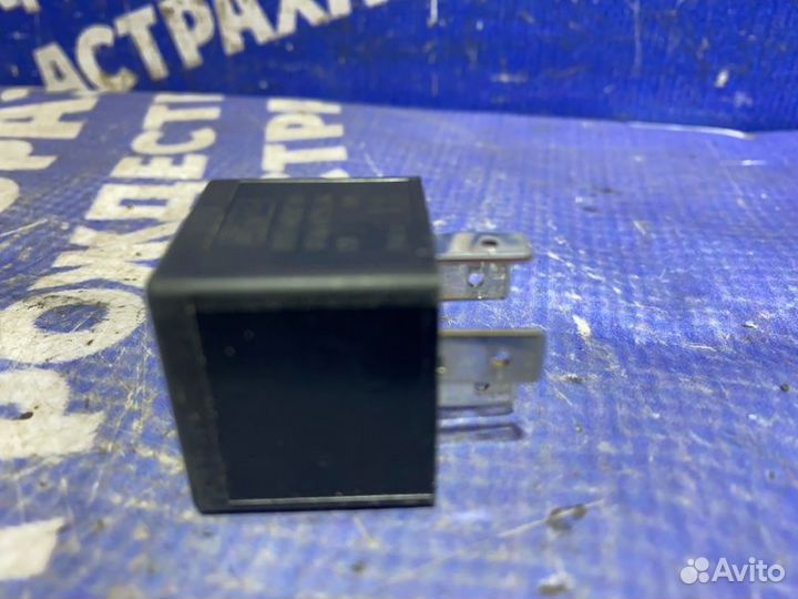 Реле Ford Focus 3 седан 2013