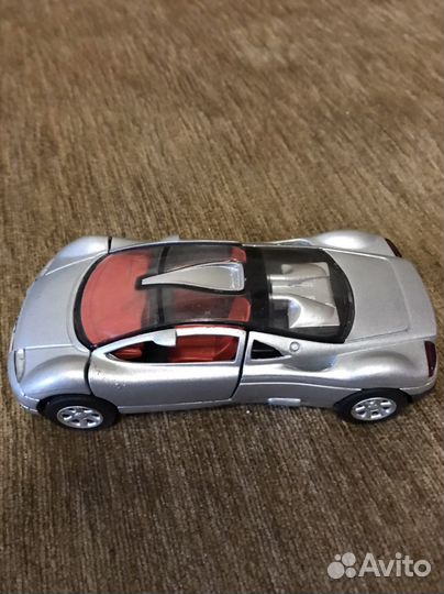 Модель автомобиля