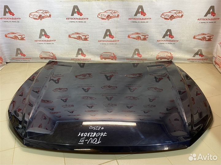 Капот Volkswagen Touareg с 2018 года