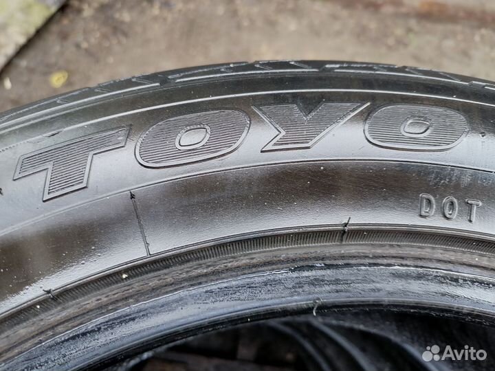 Toyo DRB 215/55 R17 94V