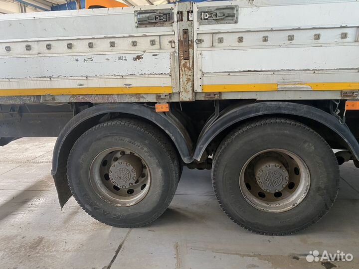 МАЗ 6312А9-320-010 с КМУ, 2011