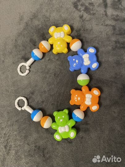 Подвесная игрушка на коляску