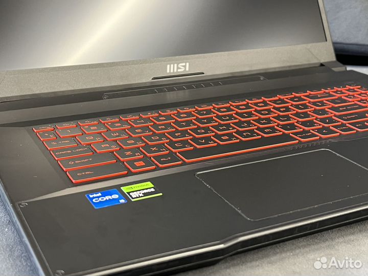 Ноутбук MSI Katana 17, 8/256, Core i5, RTX