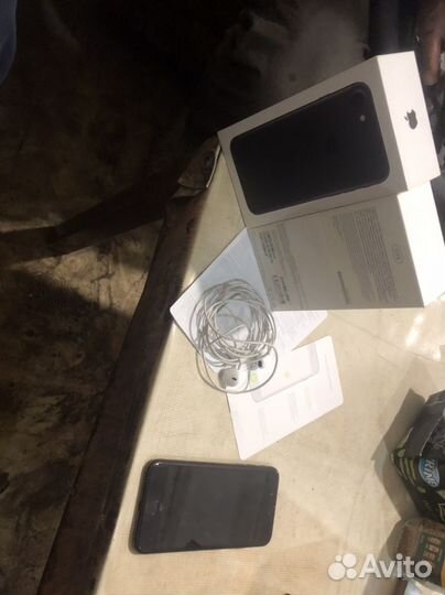 iPhone 7, 32 ГБ