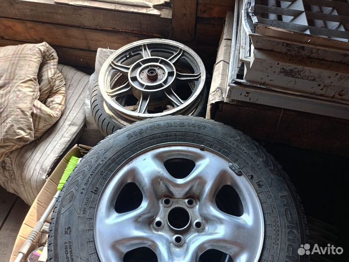 Диски на lexus r16