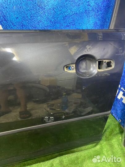 Дверь боковая передняя левая Mazda 3 BK седан Z6