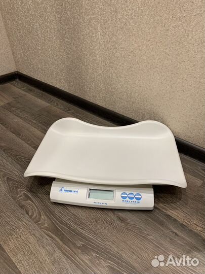 Детские электронные весы Momert до 20 кг