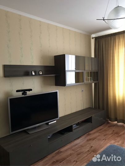 Стенка в гостиную