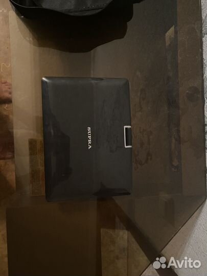 Продаю портативный dvd плеер