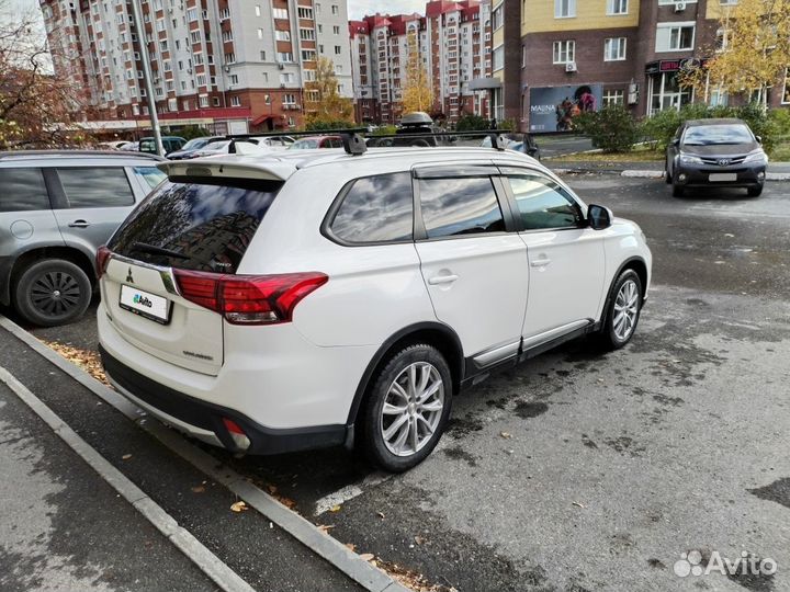 Mitsubishi Outlander 2.4 CVT, 2018, 145 000 км