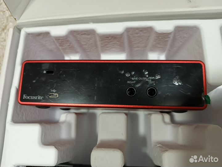 Focusrite scarlett 2i2 3rd Комплект звукозаписи