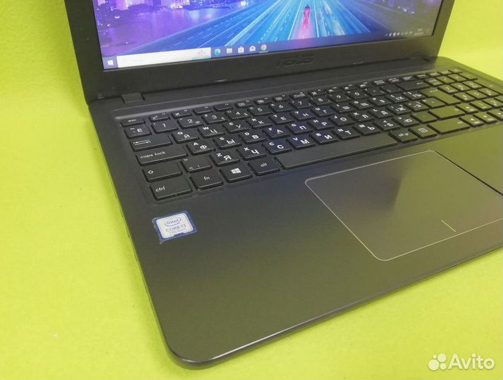 Ультрабук Асус Core i3 7020U/Ssd/FHd матовый/8 ram