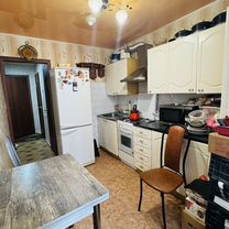 2-к. квартира, 46 м², 1/9 эт.