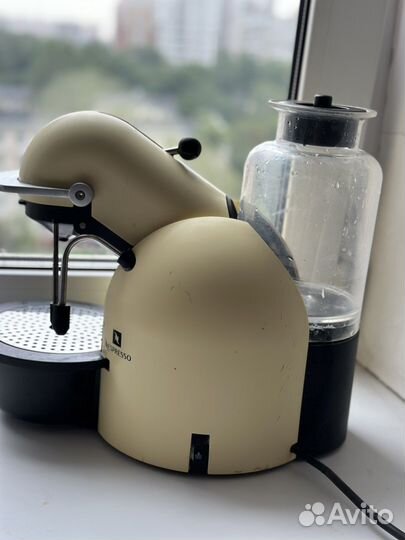 Кофемашина nespresso