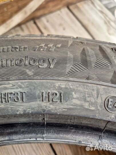 Continental UltraContact UC6 235/55 R19 105V