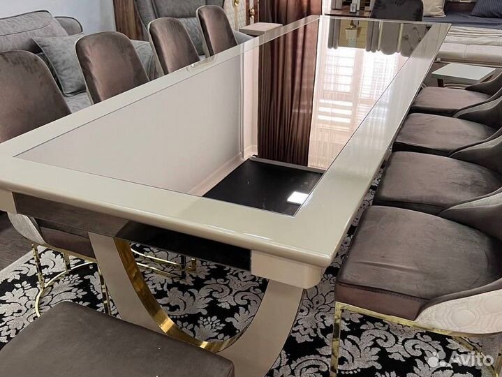 Обеденный стол rома