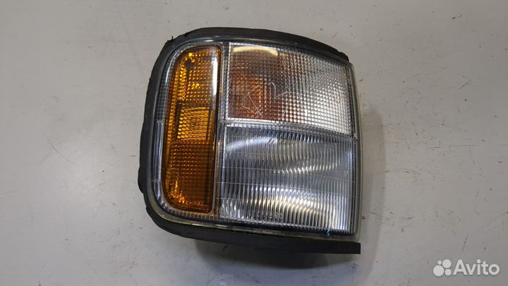 Поворот Isuzu Trooper, 1995