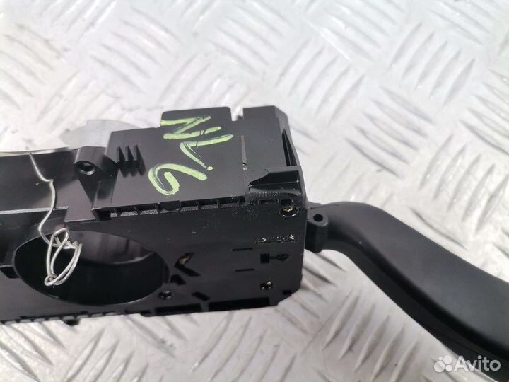 Переключатель для Volkswagen Polo 4