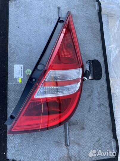 Фонарь Hyundai i30 правый задний оригинал