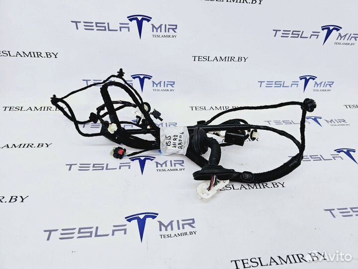 Электропроводка двери задняя левая Tesla Model Y