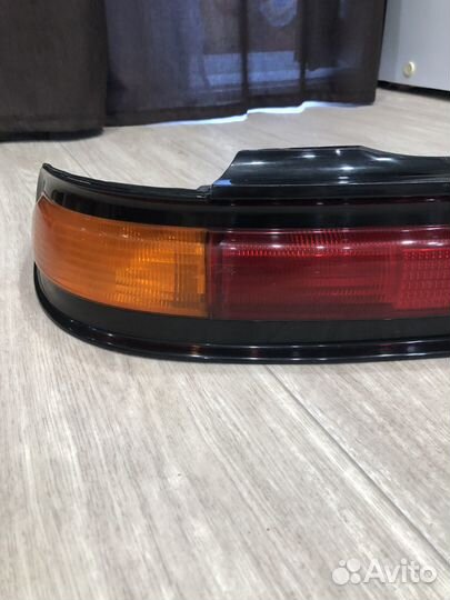 Прдается левая задняя фара на марк 2 90 кузов