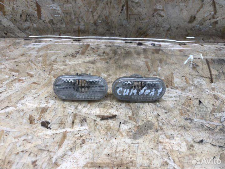 Повторитель поворота в крыло Renault Symbol