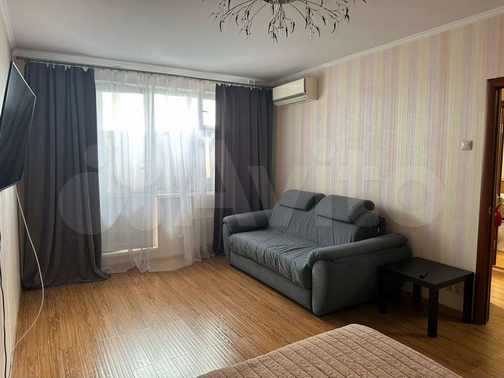 1-к. квартира, 38 м², 14/17 эт.