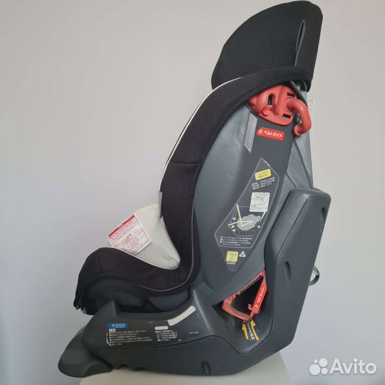 Детское автокресло Carmate Zutto от 0 до 7 лет