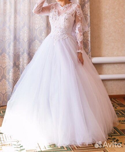 Свадебное платье