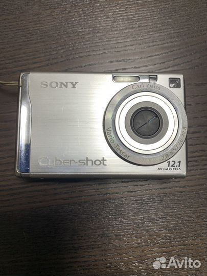 Sony Cyber-shot DSC-W200