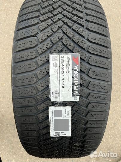 Yokohama BluEarth Winter V906 285/45 R21 113V