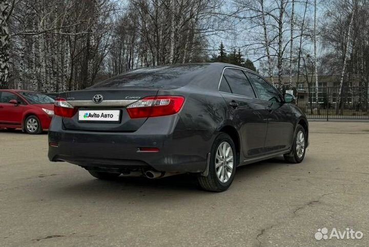 Toyota Camry 2.5 AT, 2013, 240 000 км